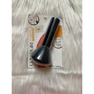 Covergirl Makeup Masters Blush+Powder Brush NEW
